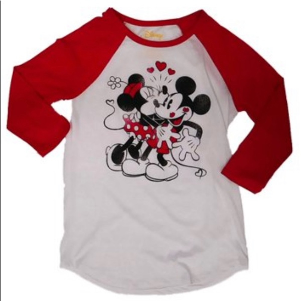 Mickey Kiss Couple Raglan 3/4 Sleeve T-Shirt
NWT